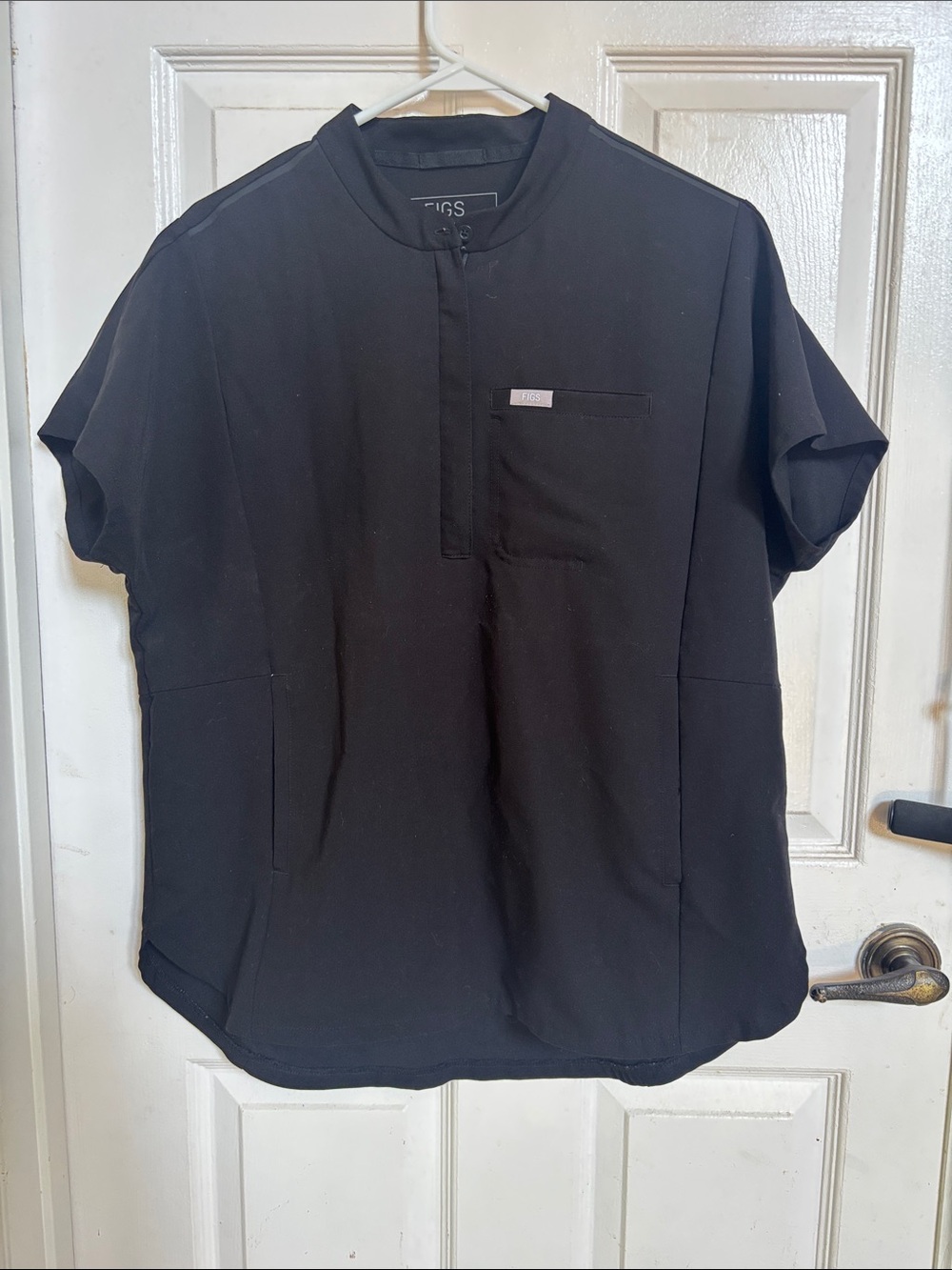 Figs Woman’s  Scrub Top
